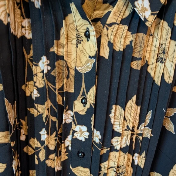 Nanette Lepore Elegant Black and Gold Floral Dress Sz 4 - Picture 5 of 10